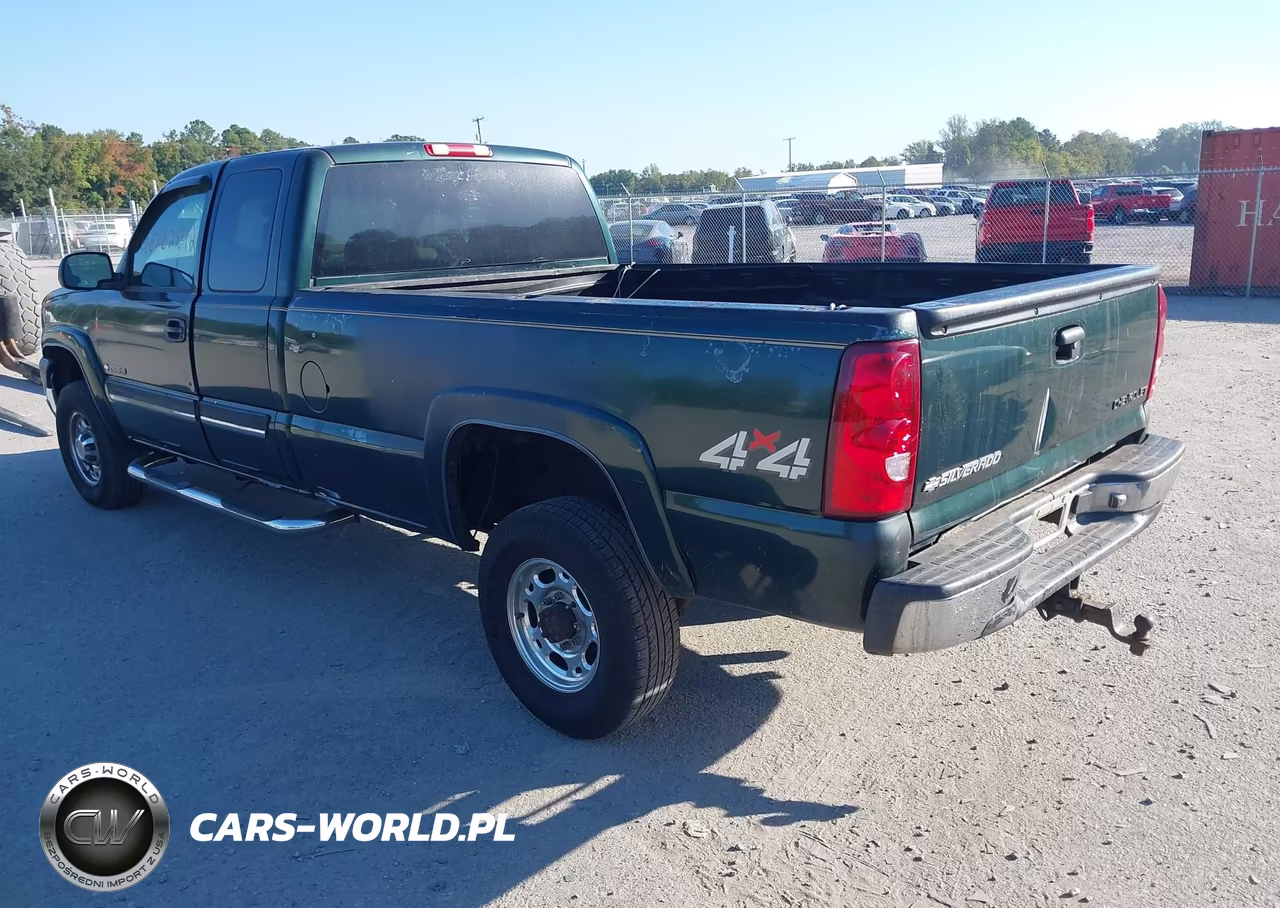 2003 Chevrolet Silverado 2500Hd Ls VIN:1GCHK29U23E298203 - 3