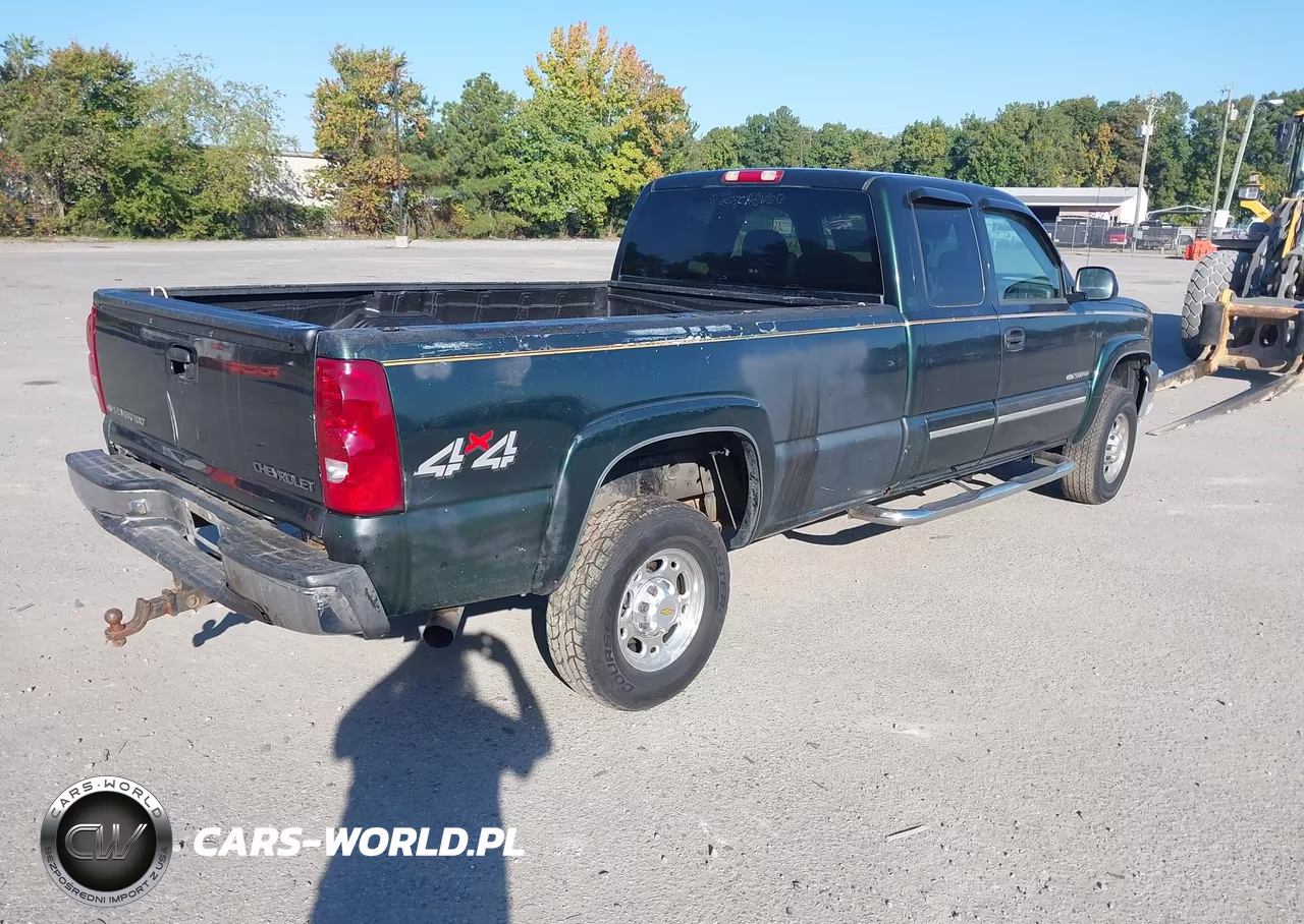 2003 Chevrolet Silverado 2500Hd Ls VIN:1GCHK29U23E298203 - 4