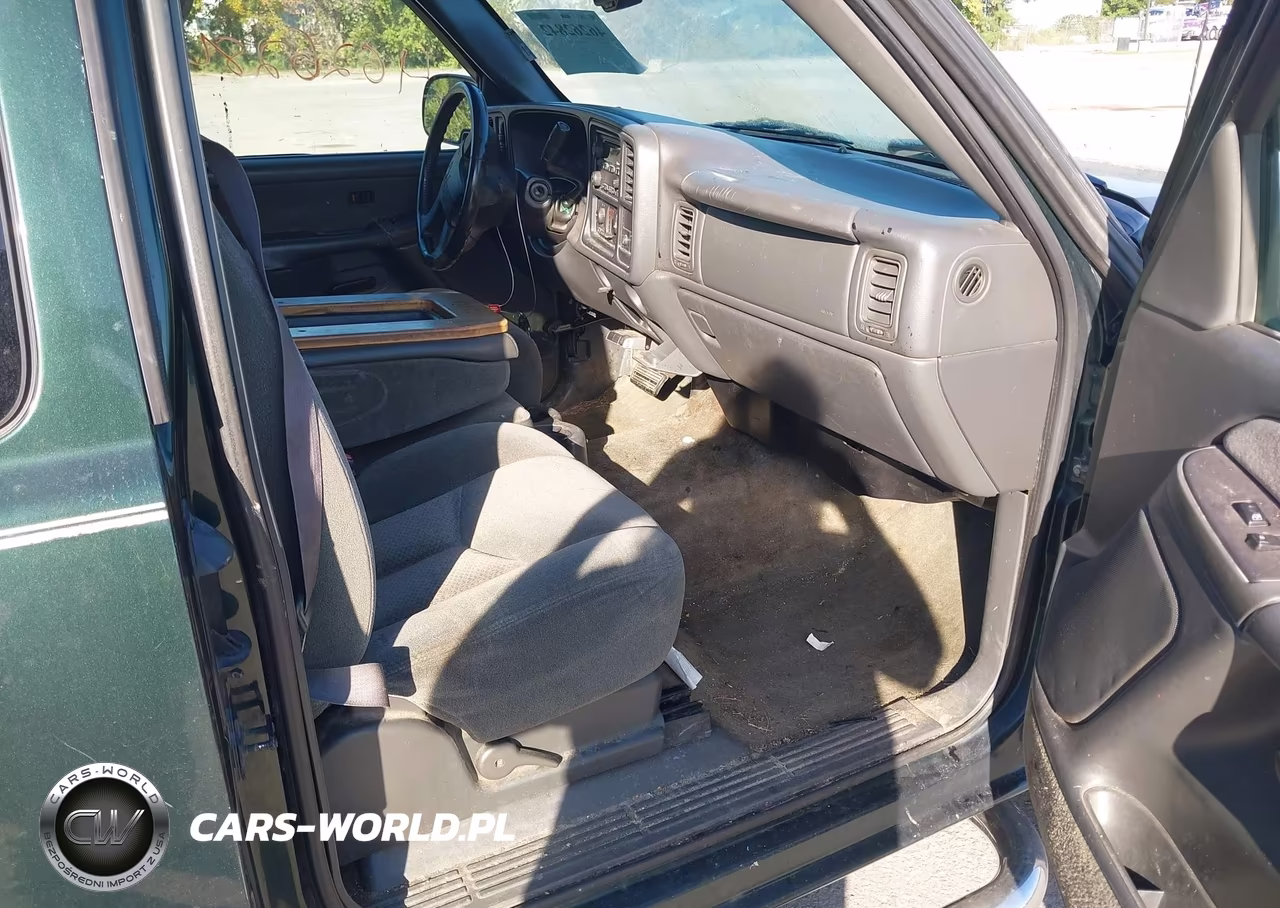 2003 Chevrolet Silverado 2500Hd Ls VIN:1GCHK29U23E298203 - 5