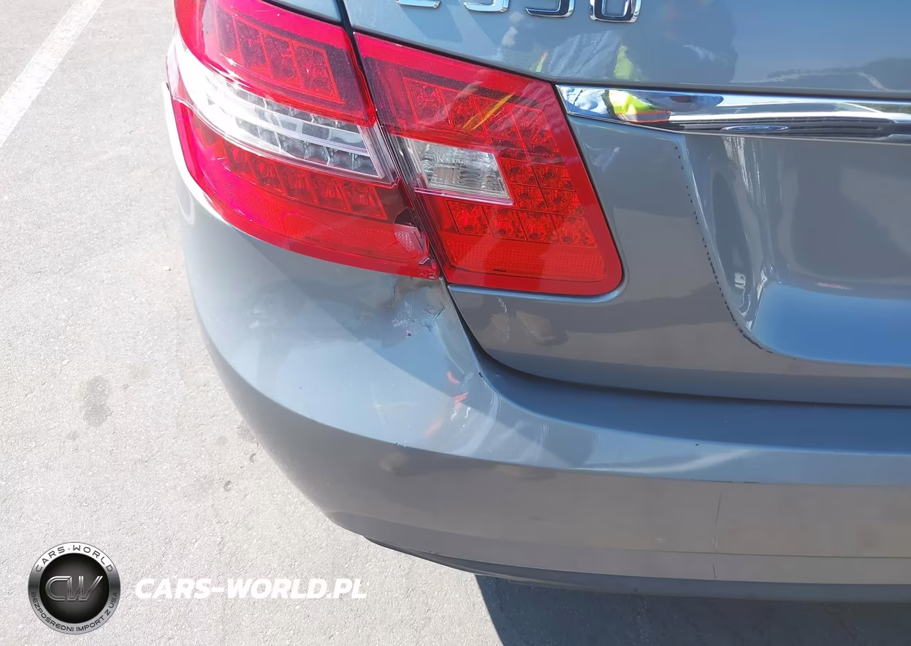 2011 Mercedes-Benz E 350 VIN:WDDHF5GB0BA383396 - 13