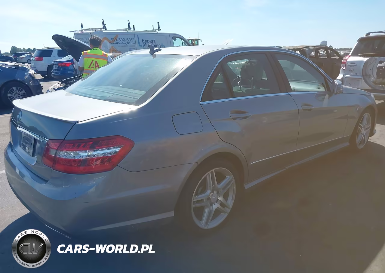 2011 Mercedes-Benz E 350 VIN:WDDHF5GB0BA383396 - 4