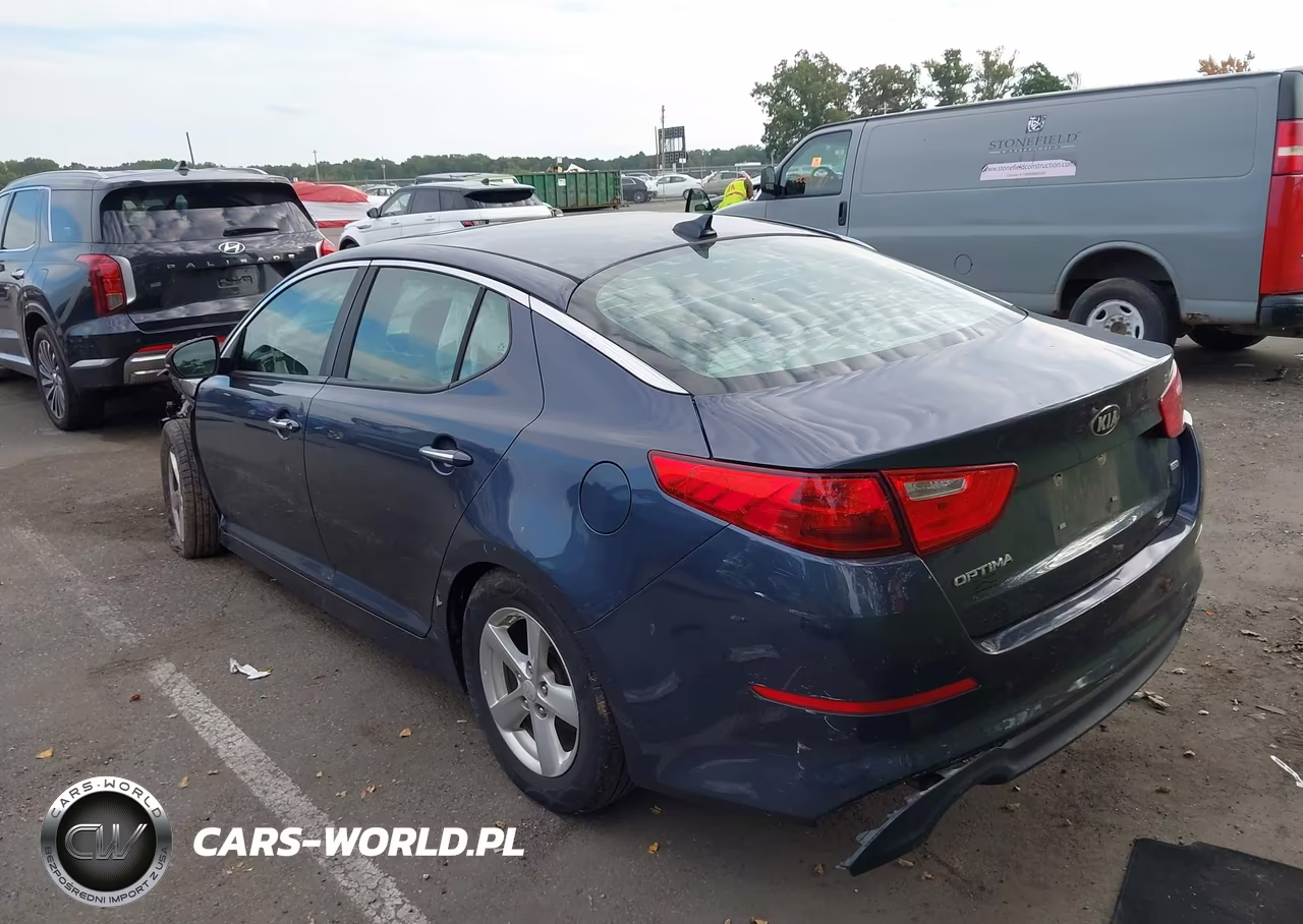2015 Kia Optima Lx VIN:5XXGM4A79FG477491 - 3