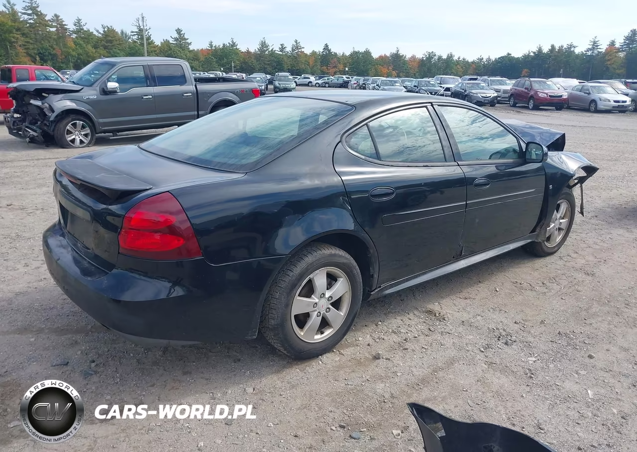 2008 Pontiac Grand Prix VIN:2G2WP552181121363 - 4