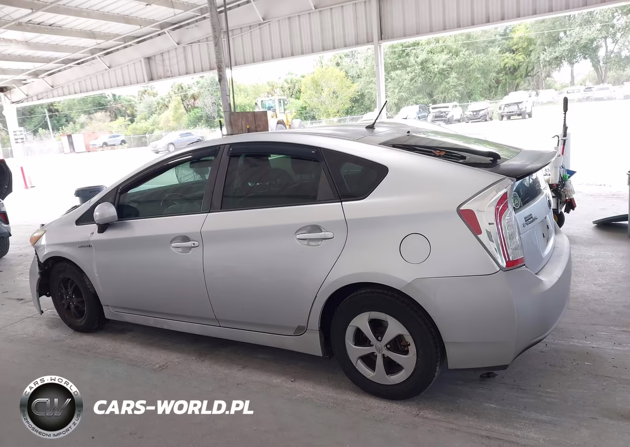 2012 Toyota Prius Two VIN:JTDKN3DU8C5478618 - 14