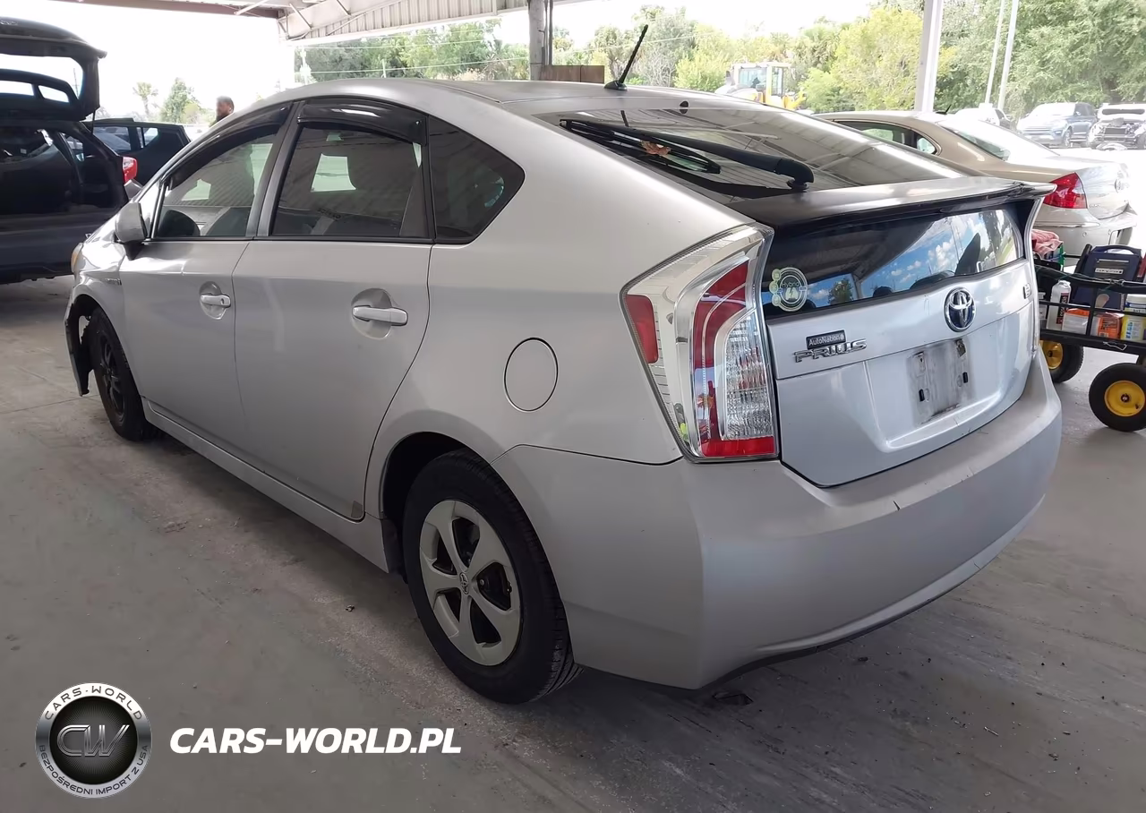 2012 Toyota Prius Two VIN:JTDKN3DU8C5478618 - 3