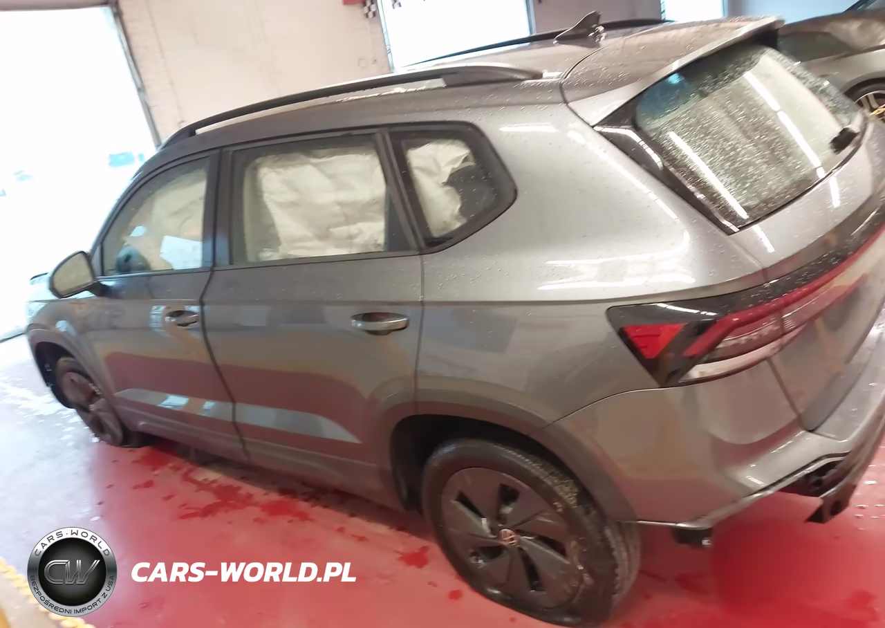 2025 Volkswagen Taos 1.5T S VIN:3VV5C7B22SM040618 - 14