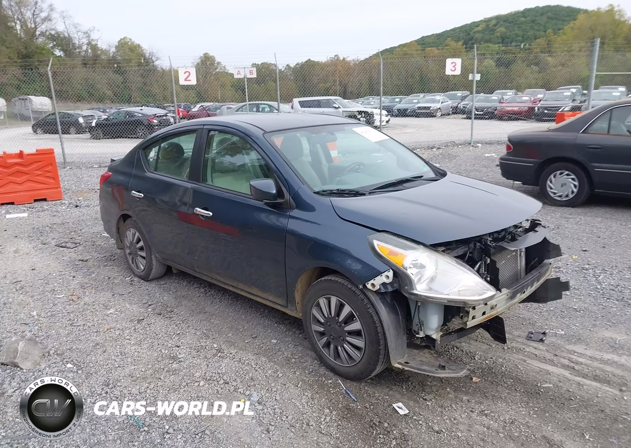 2016 Nissan Versa 1.6 Sv