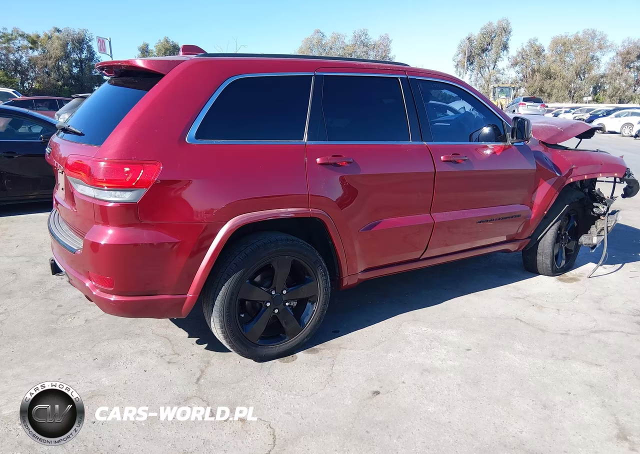 2015 Jeep Grand Cherokee Altitude VIN:1C4RJEAGXFC634856 - 4