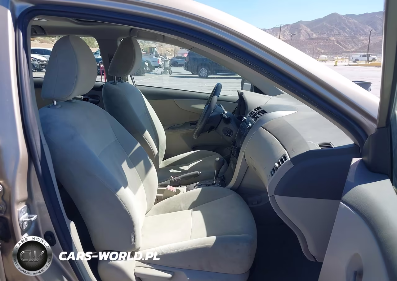 2010 Toyota Corolla Le VIN:1NXBU4EE9AZ174504 - 5