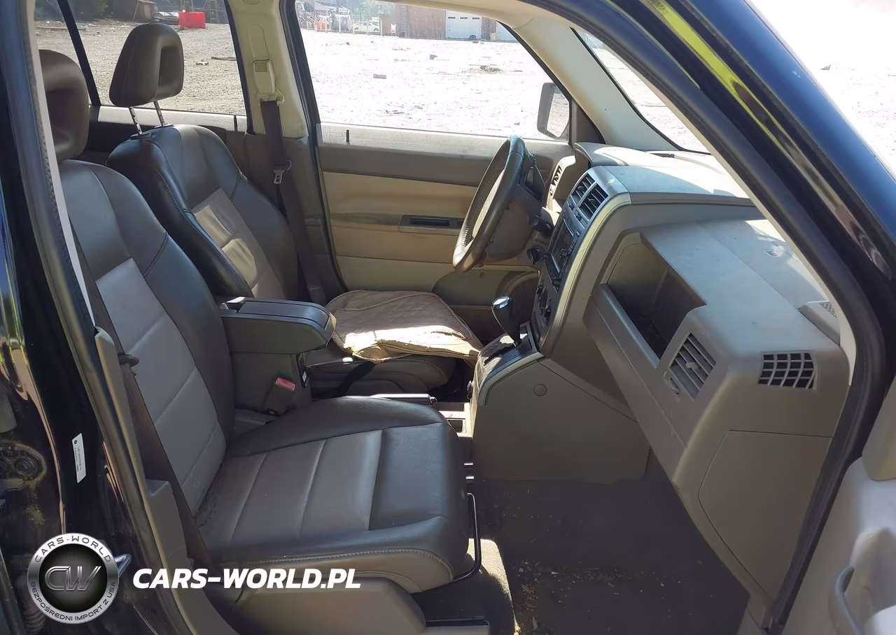 2007 Jeep Patriot Limited VIN:1J8FT48W57D298154 - 5