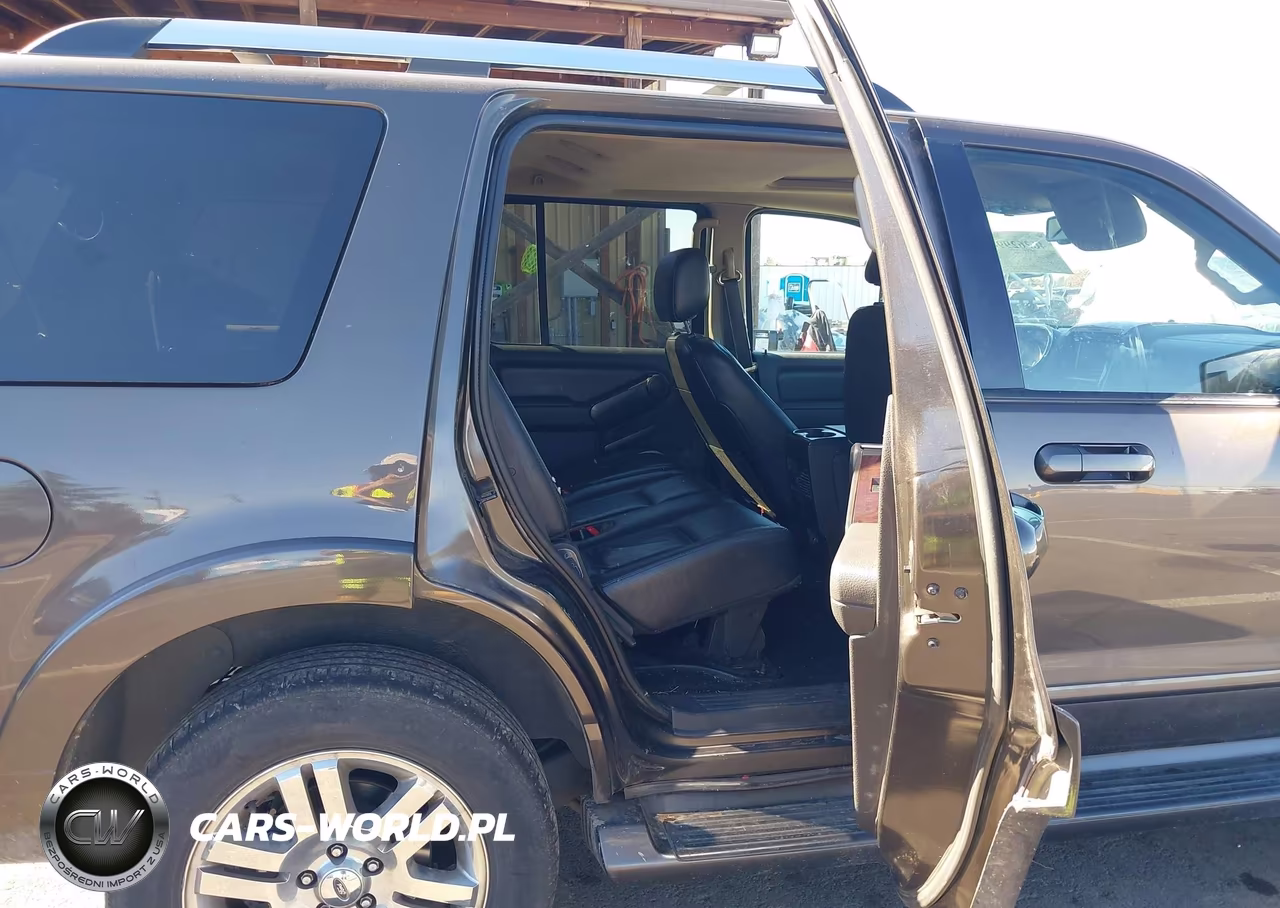 2006 Ford Explorer Limited VIN:1FMEU75826UA62725 - 8