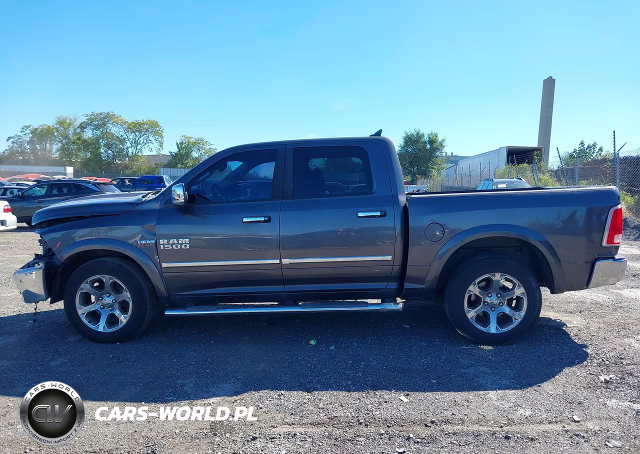 2015 Ram 1500 Laramie VIN:1C6RR7NTXFS505248 - 13
