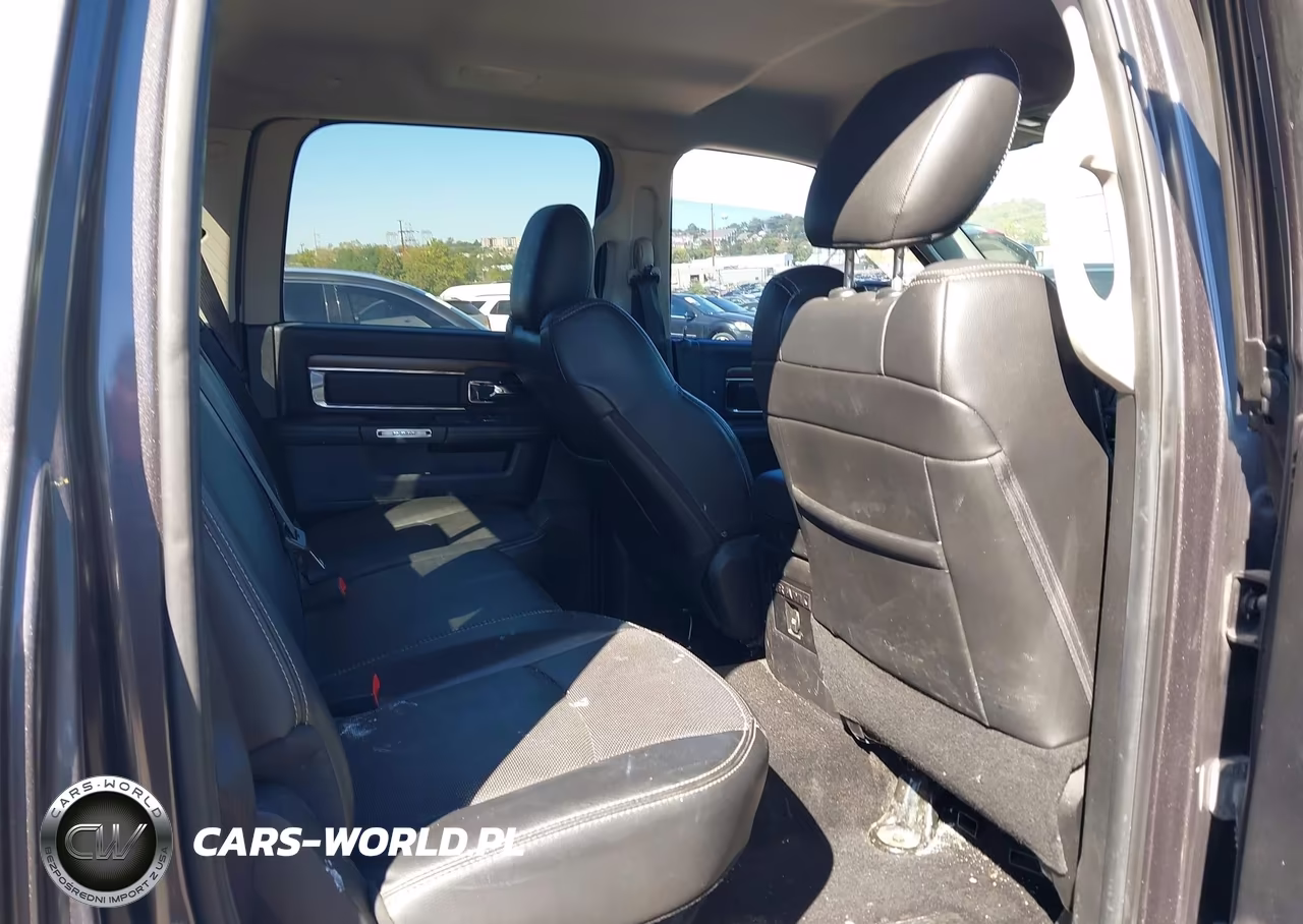 2015 Ram 1500 Laramie VIN:1C6RR7NTXFS505248 - 8