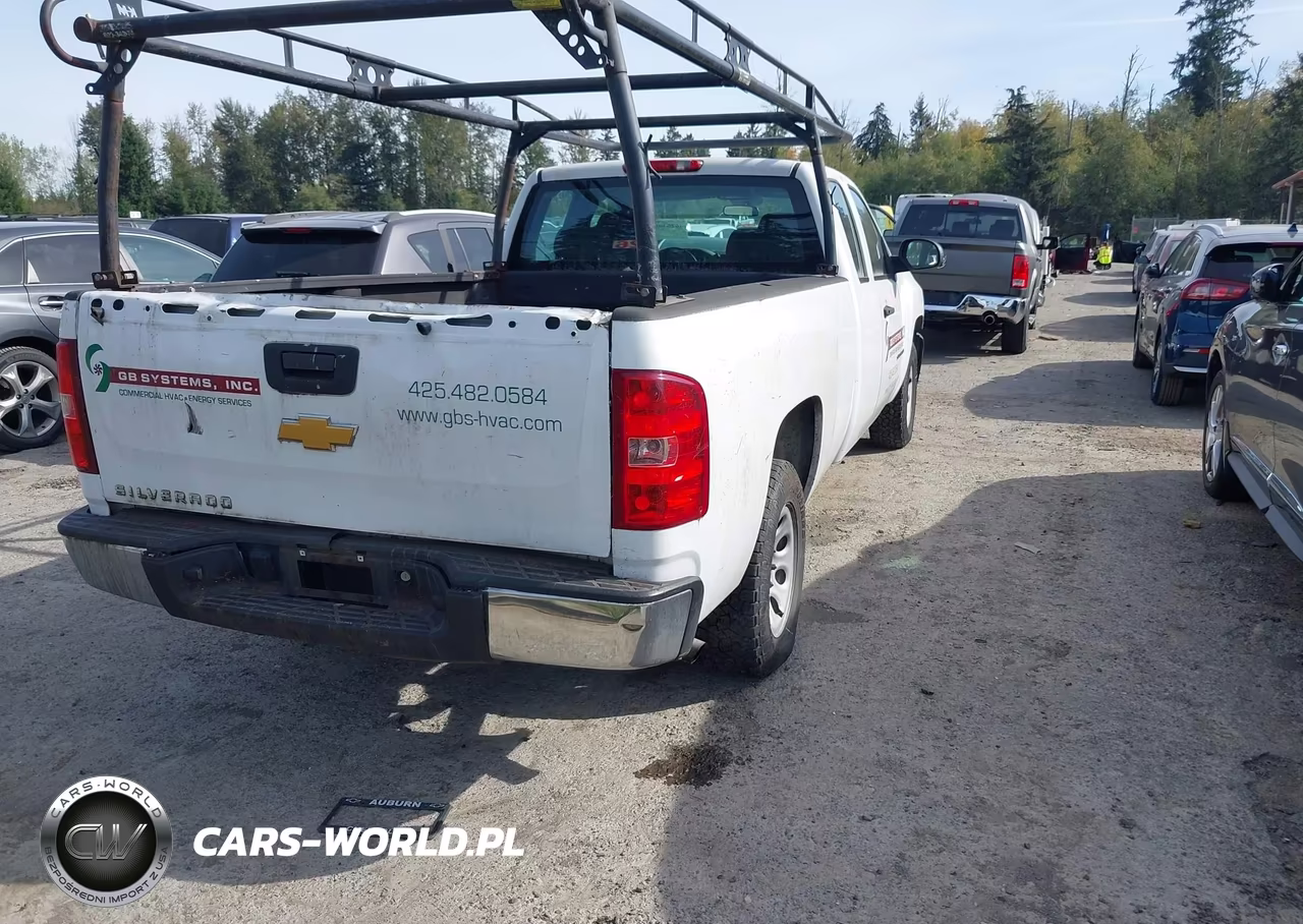 2013 Chevrolet Silverado 1500 Work Truck VIN:1GCRCPE00DZ109009 - 4