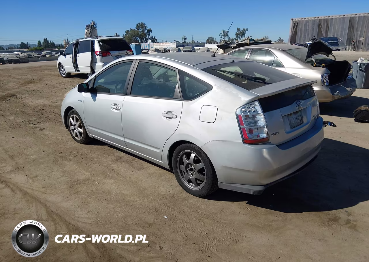 2008 Toyota Prius Touring VIN:JTDKB20UX83360498 - 3