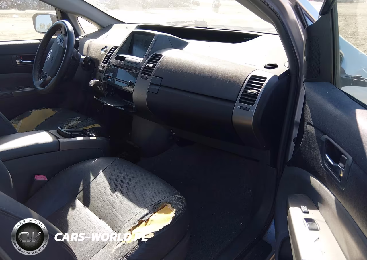 2008 Toyota Prius Touring VIN:JTDKB20UX83360498 - 5