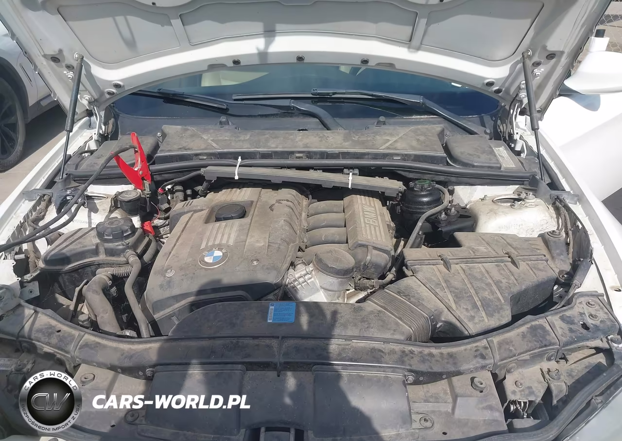 2010 BMW 328I VIN:WBAPH5G50ANM70956 - 10