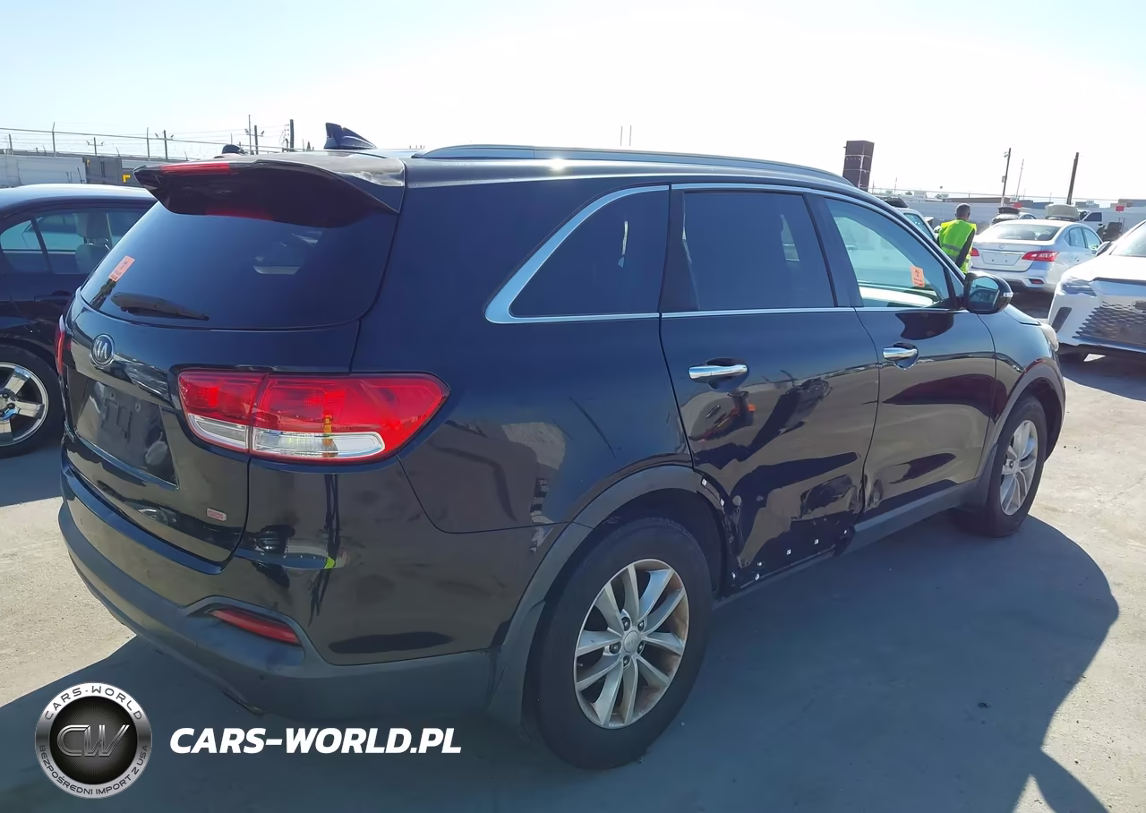 2016 Kia Sorento 2.4L Lx VIN:5XYPG4A38GG061210 - 4