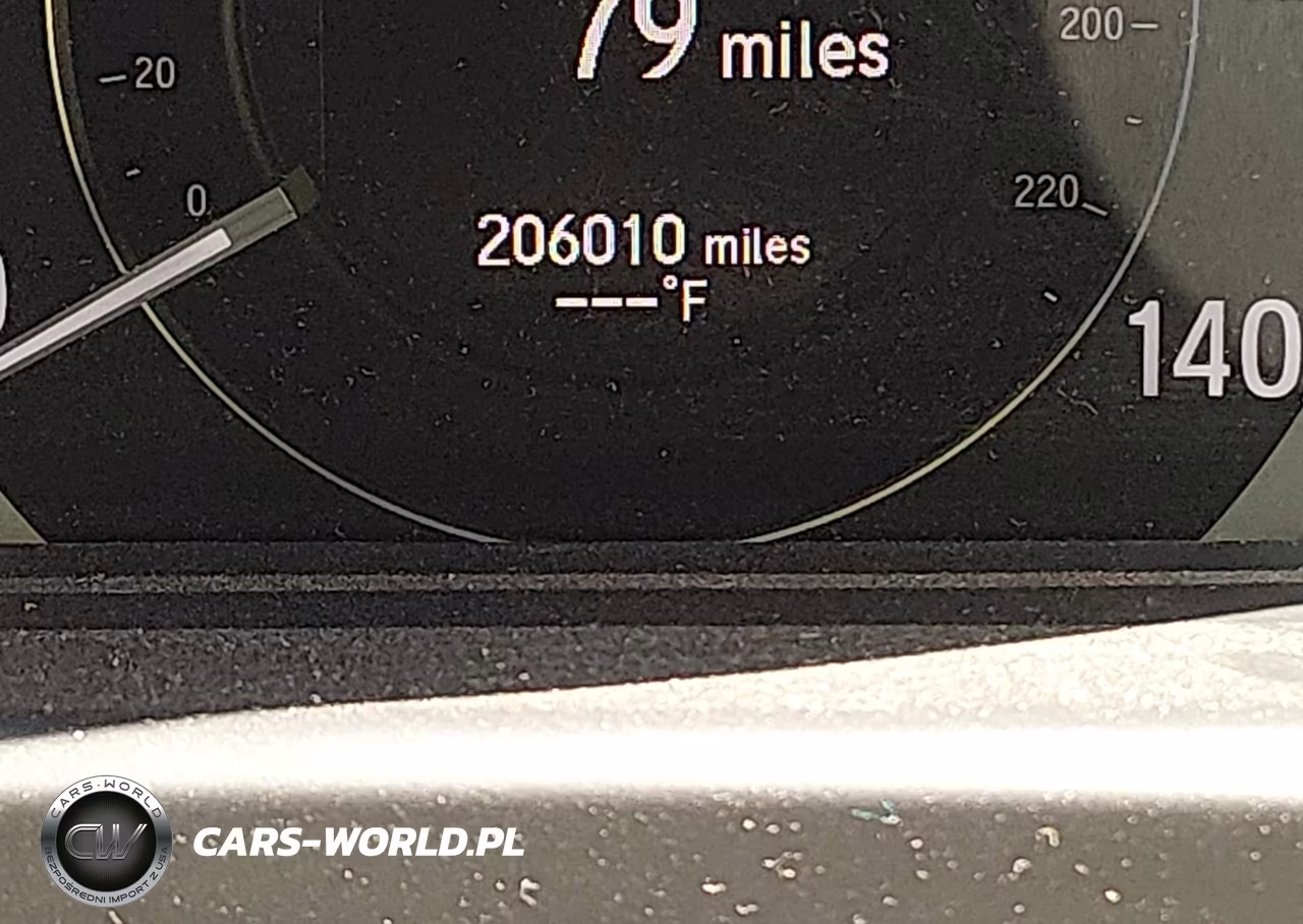 2015 Honda Accord Hybrid Touring VIN:1HGCR6F76FA013463 - 15