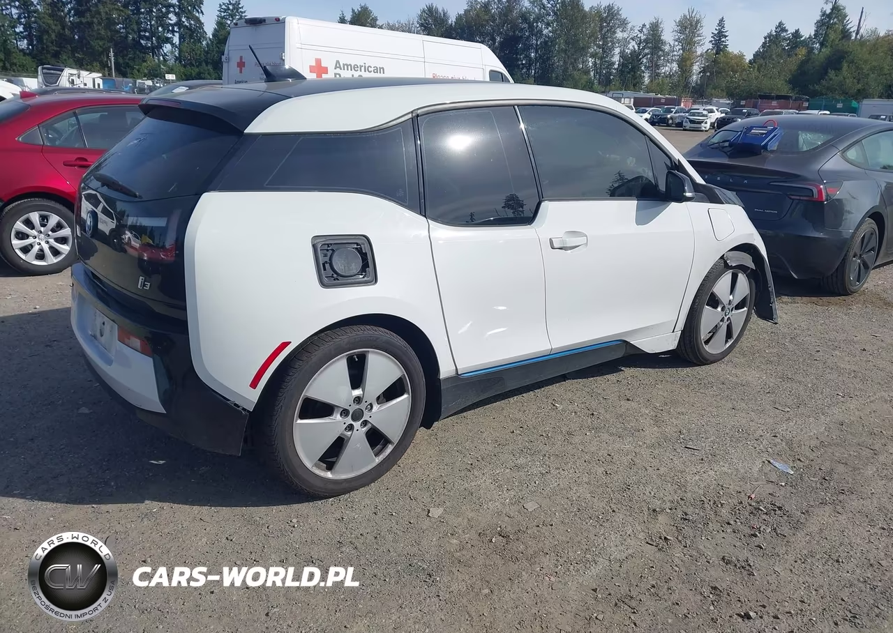 2015 BMW I3 Base W-Range Extender VIN:WBY1Z4C54FV501668 - 4