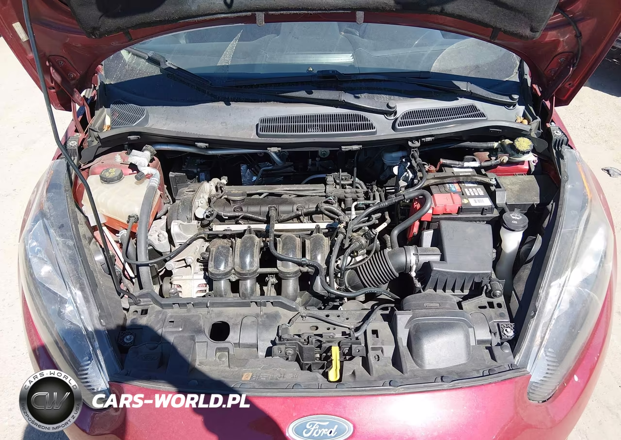 2015 Ford Fiesta Titanium VIN:3FADP4CJ0FM113905 - 10