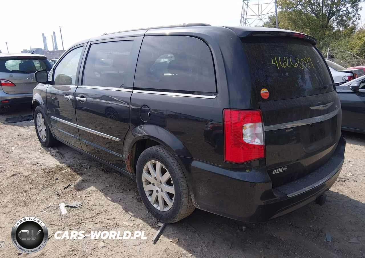 2015 Chrysler Town & Country Touring VIN:2C4RC1BG5FR513967 - 3