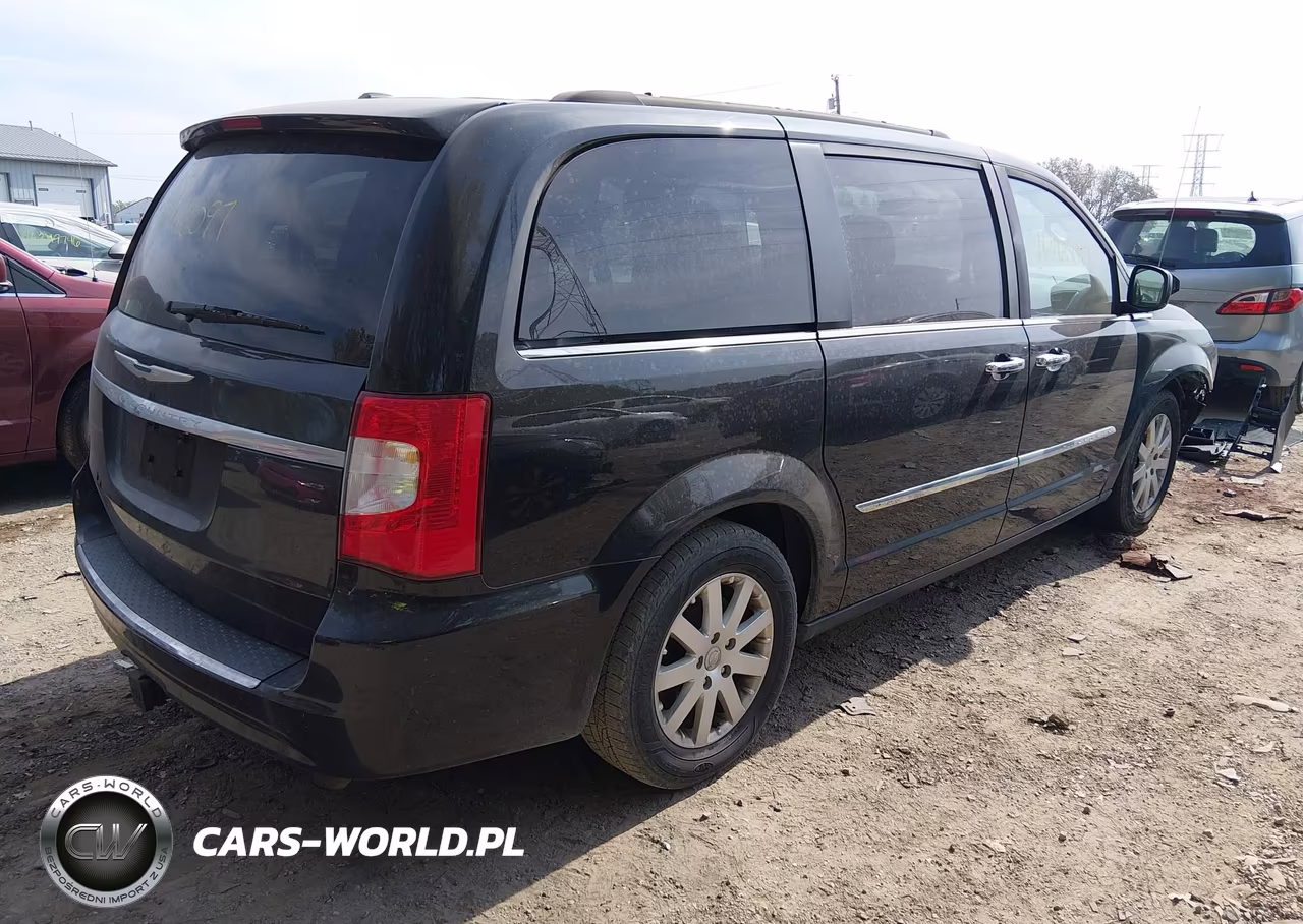 2015 Chrysler Town & Country Touring VIN:2C4RC1BG5FR513967 - 4