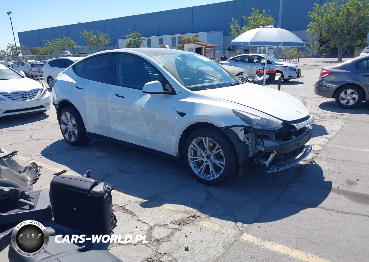 2023 Tesla Model Y Awd-Long Range Dual Motor All-Wheel Drive VIN:7SAYGDEE4PF663175 - 1