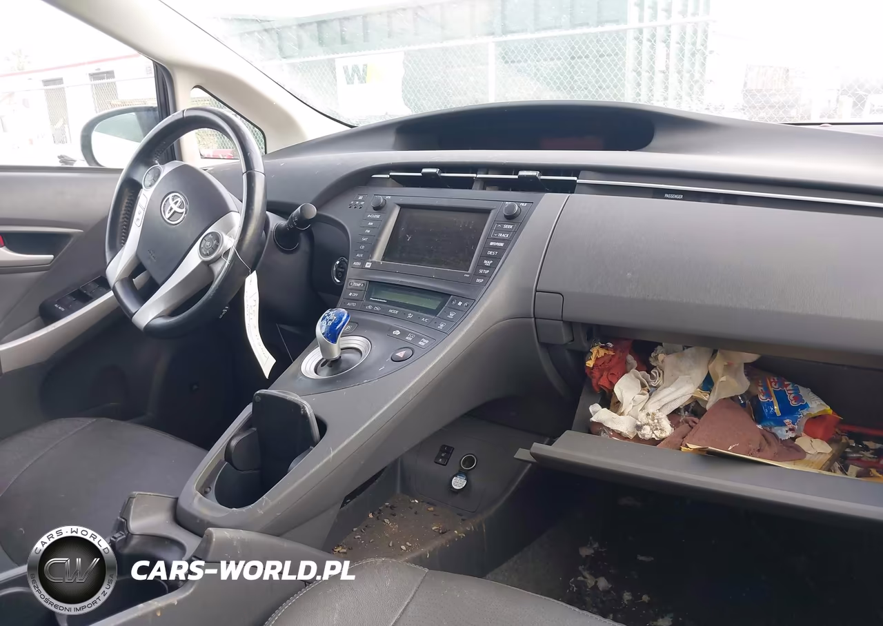 2010 Toyota Prius V VIN:JTDKN3DU8A0072025 - 5