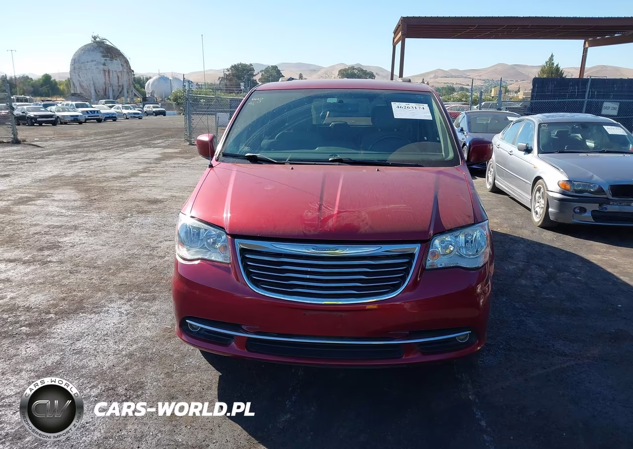 2016 Chrysler Town & Country Touring VIN:2C4RC1BG2GR238088 - 12