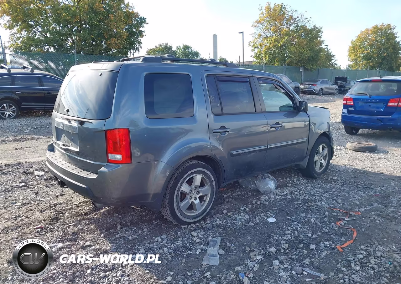 2010 Honda Pilot Ex-L VIN:5FNYF4H52AB012095 - 4