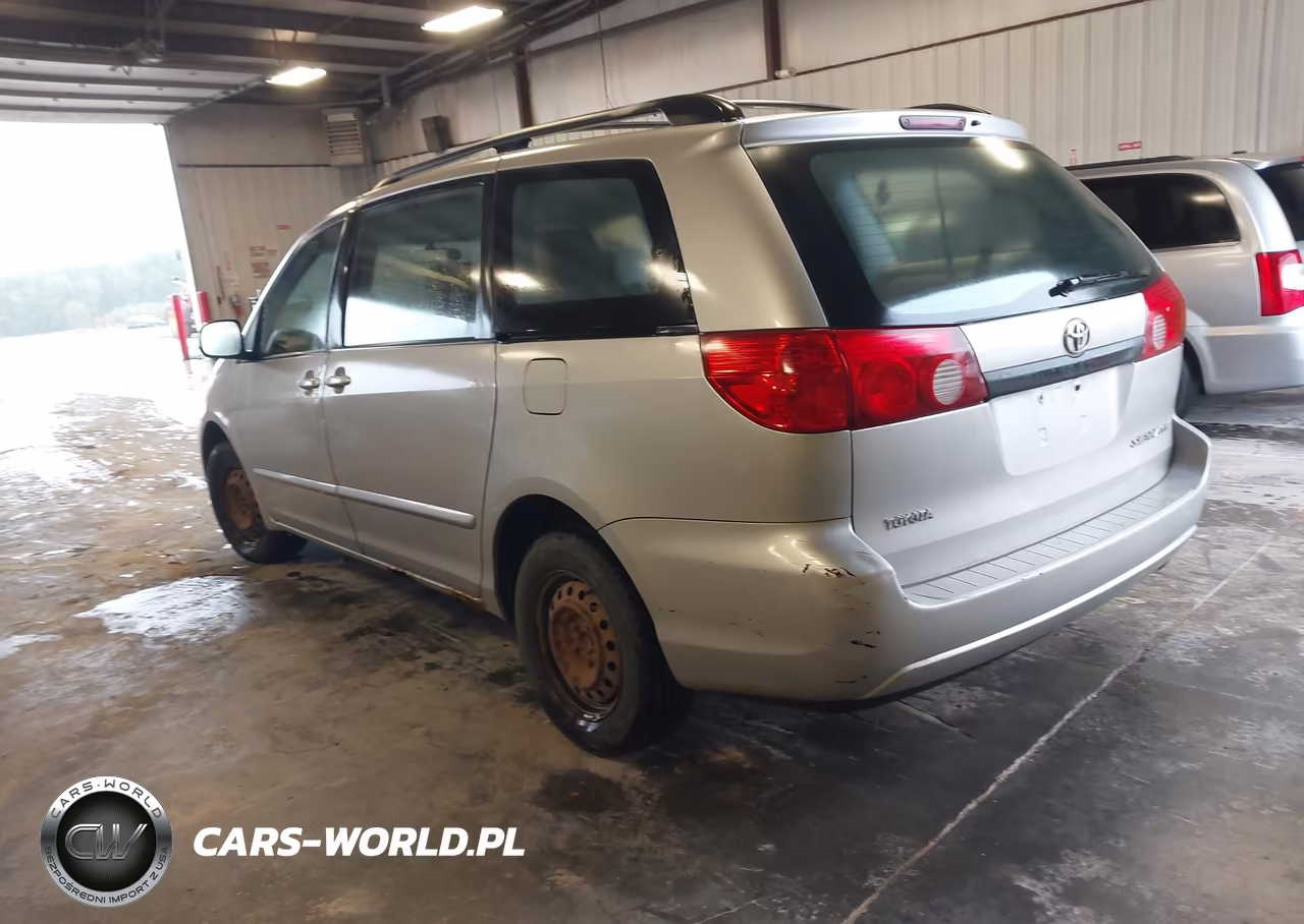 2008 Toyota Sienna Ce VIN:5TDZK23C78S135147 - 3