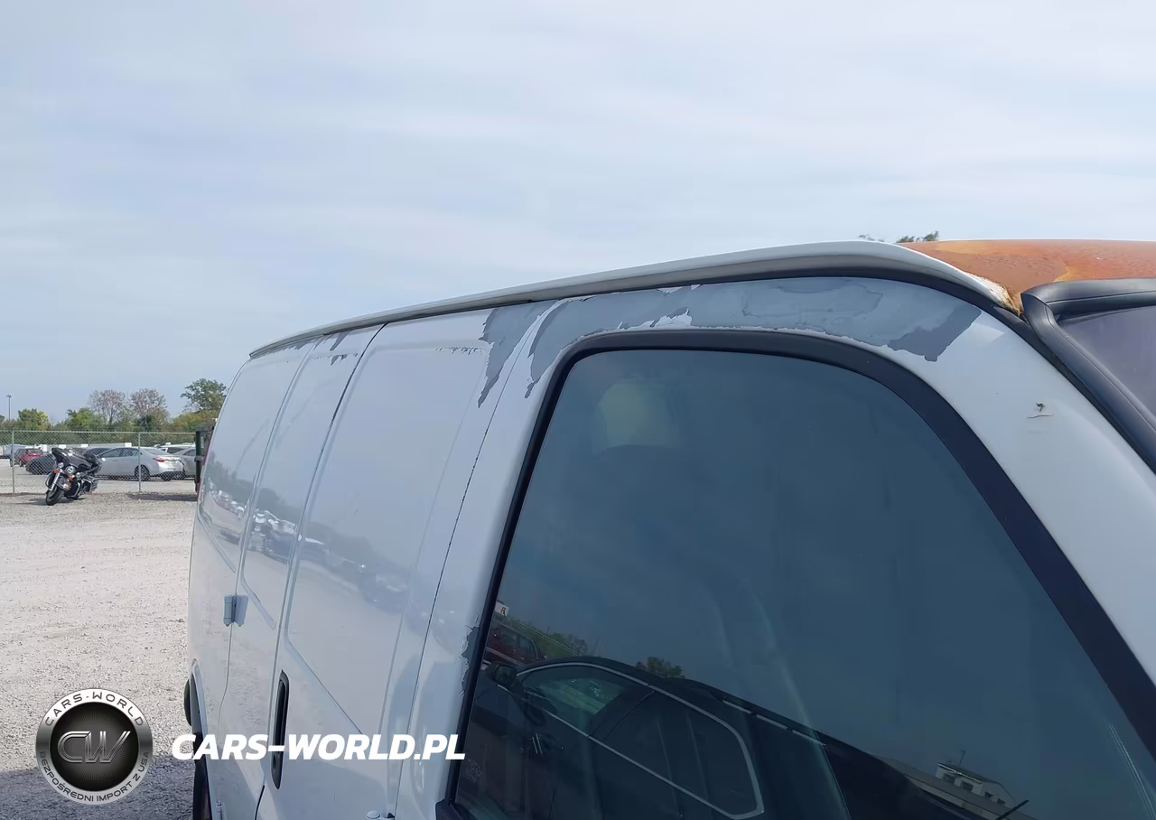 2003 Chevrolet Express VIN:1GCFG15X031131770 - 14