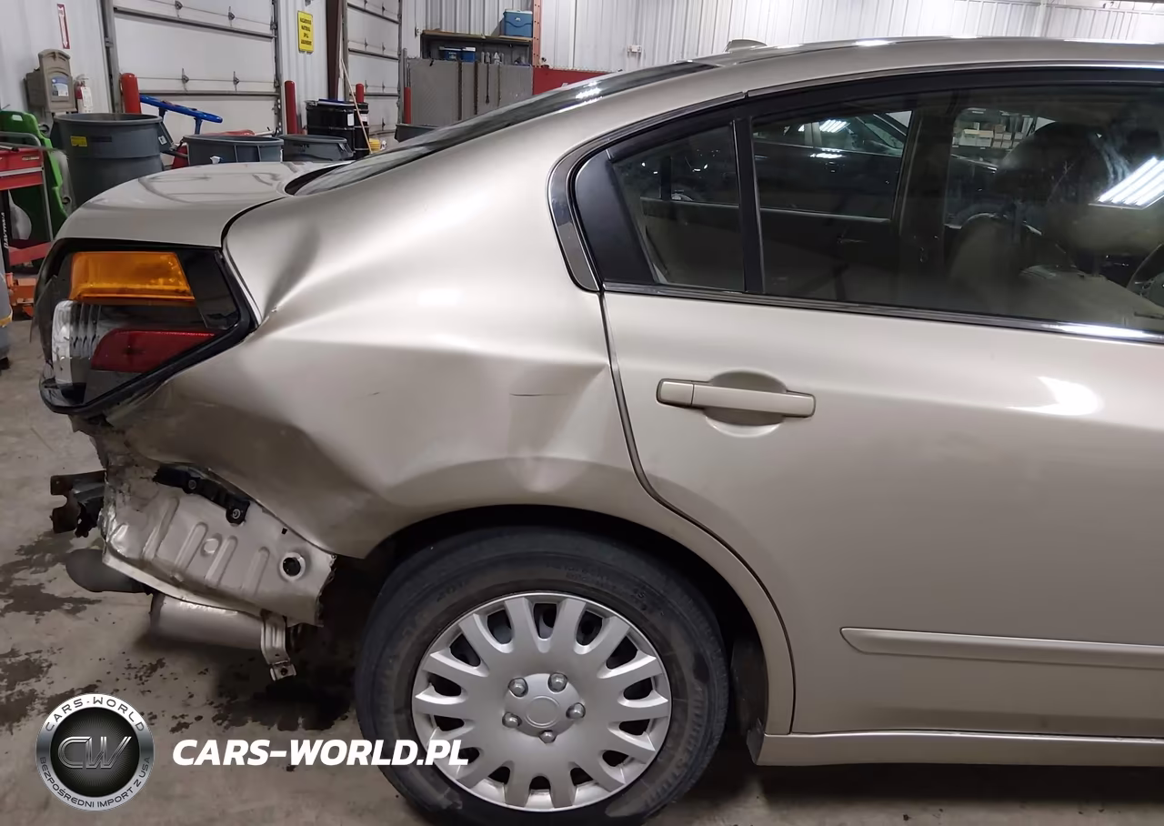 2010 Nissan Altima 2.5 S VIN:1N4AL2AP7AN541057 - 18