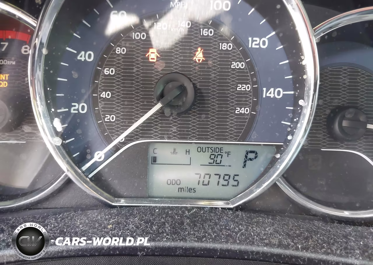 2016 Toyota Corolla Le Plus VIN:5YFBURHE3GP557812 - 15