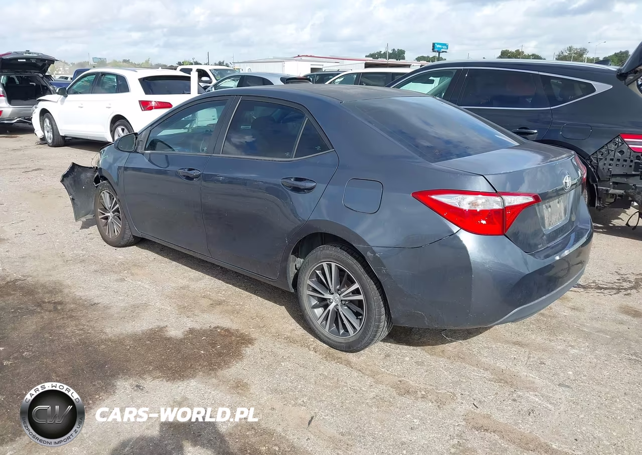 2016 Toyota Corolla Le Plus VIN:5YFBURHE3GP557812 - 3