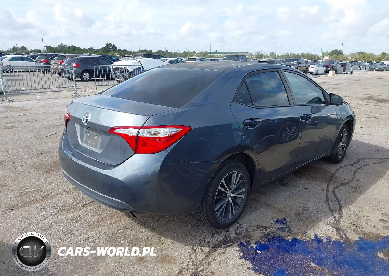 2016 Toyota Corolla Le Plus VIN:5YFBURHE3GP557812 - 4