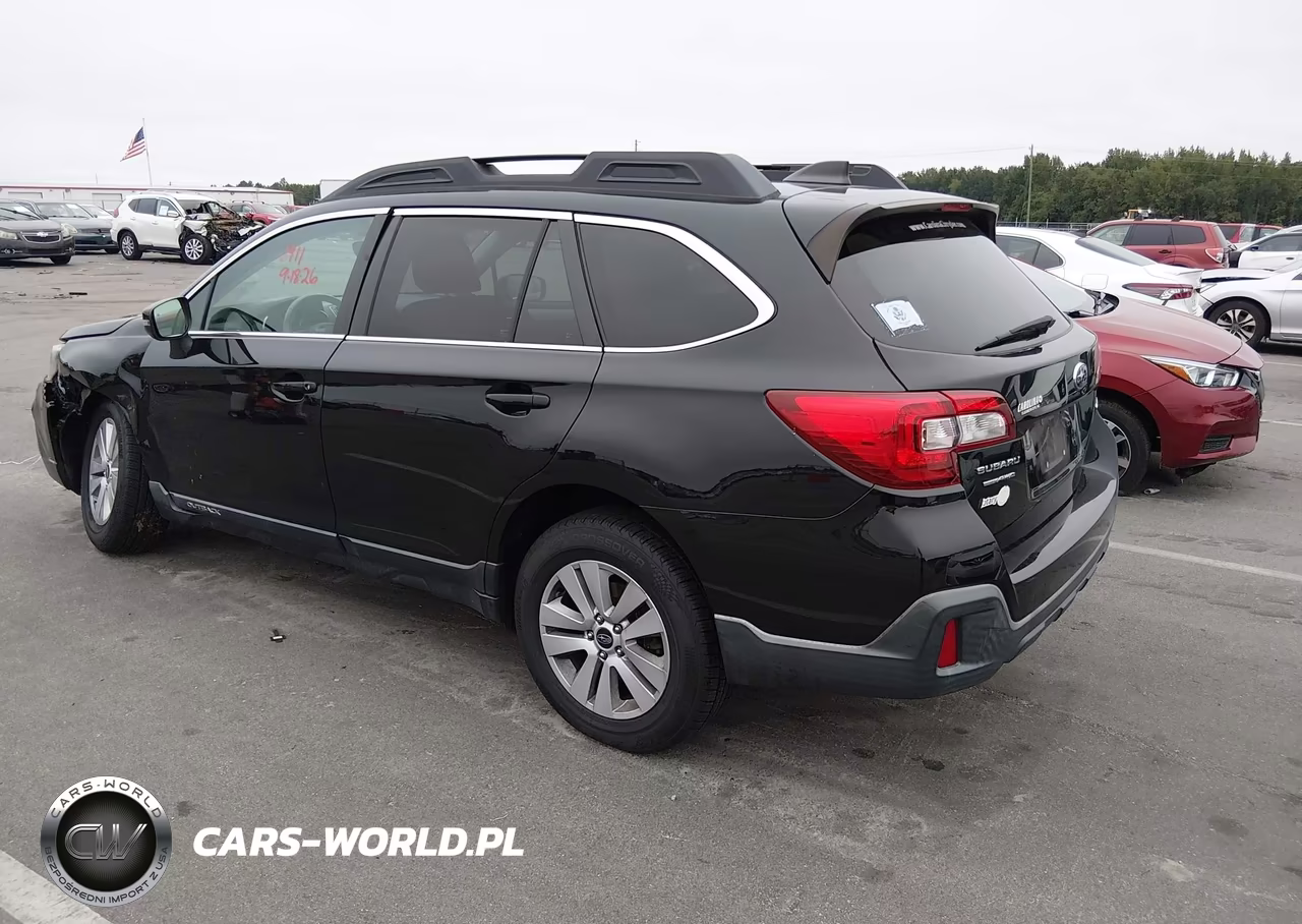 2018 Subaru Outback 2.5I Premium VIN:4S4BSAFC3J3296010 - 3