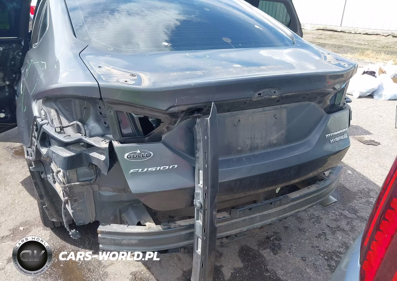 2018 Ford Fusion Hybrid Titanium VIN:3FA6P0RUXJR269948 - 6