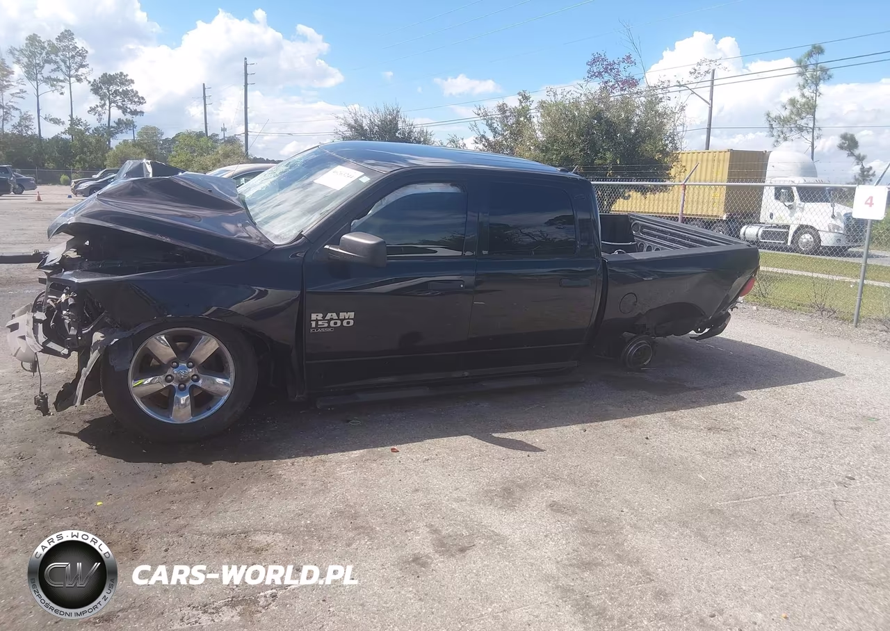 2019 Ram 1500 Classic Express 4X4 5'7 Box VIN:1C6RR7KG4KS598916 - 14