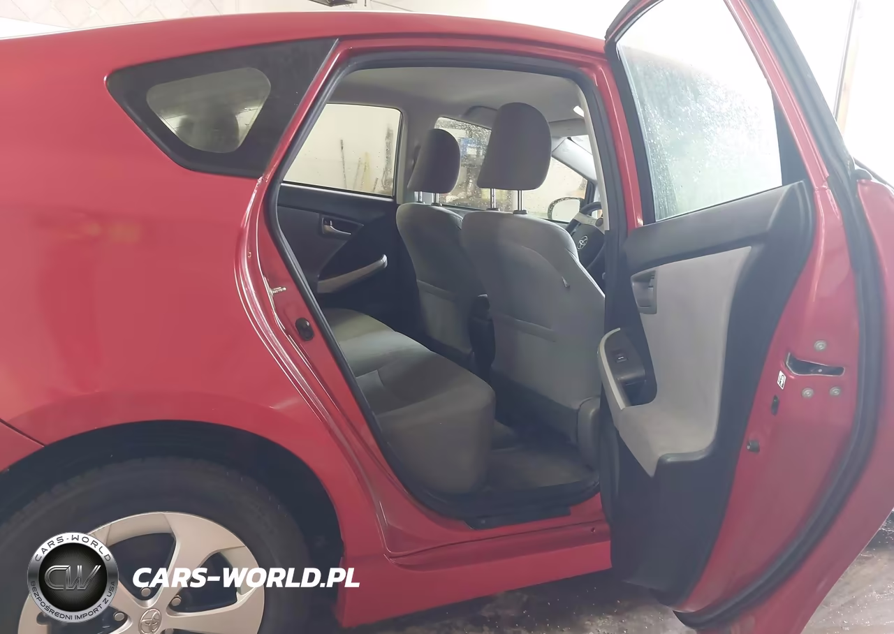 2014 Toyota Prius Two VIN:JTDKN3DU5E1780491 - 8