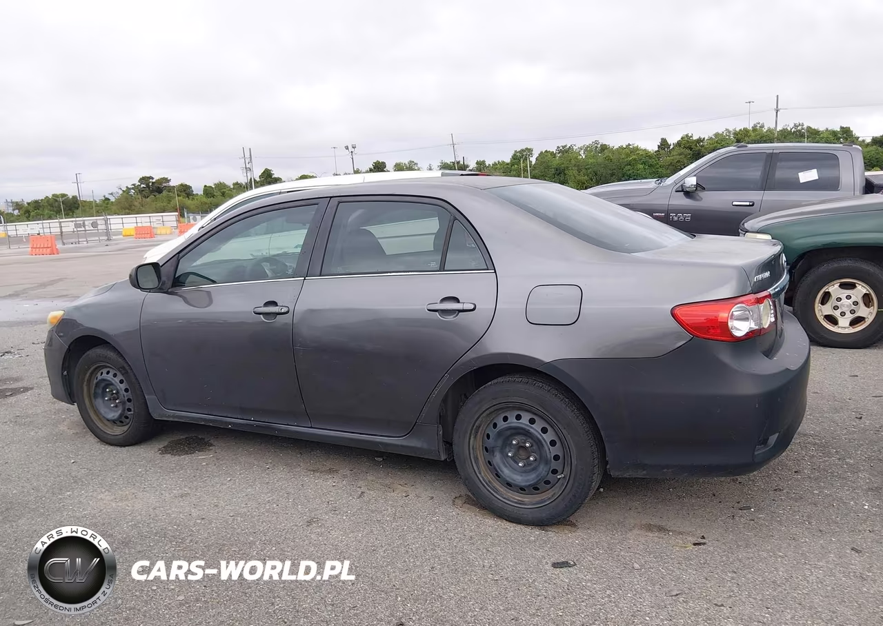 2013 Toyota Corolla Le VIN:5YFBU4EE7DP216447 - 14