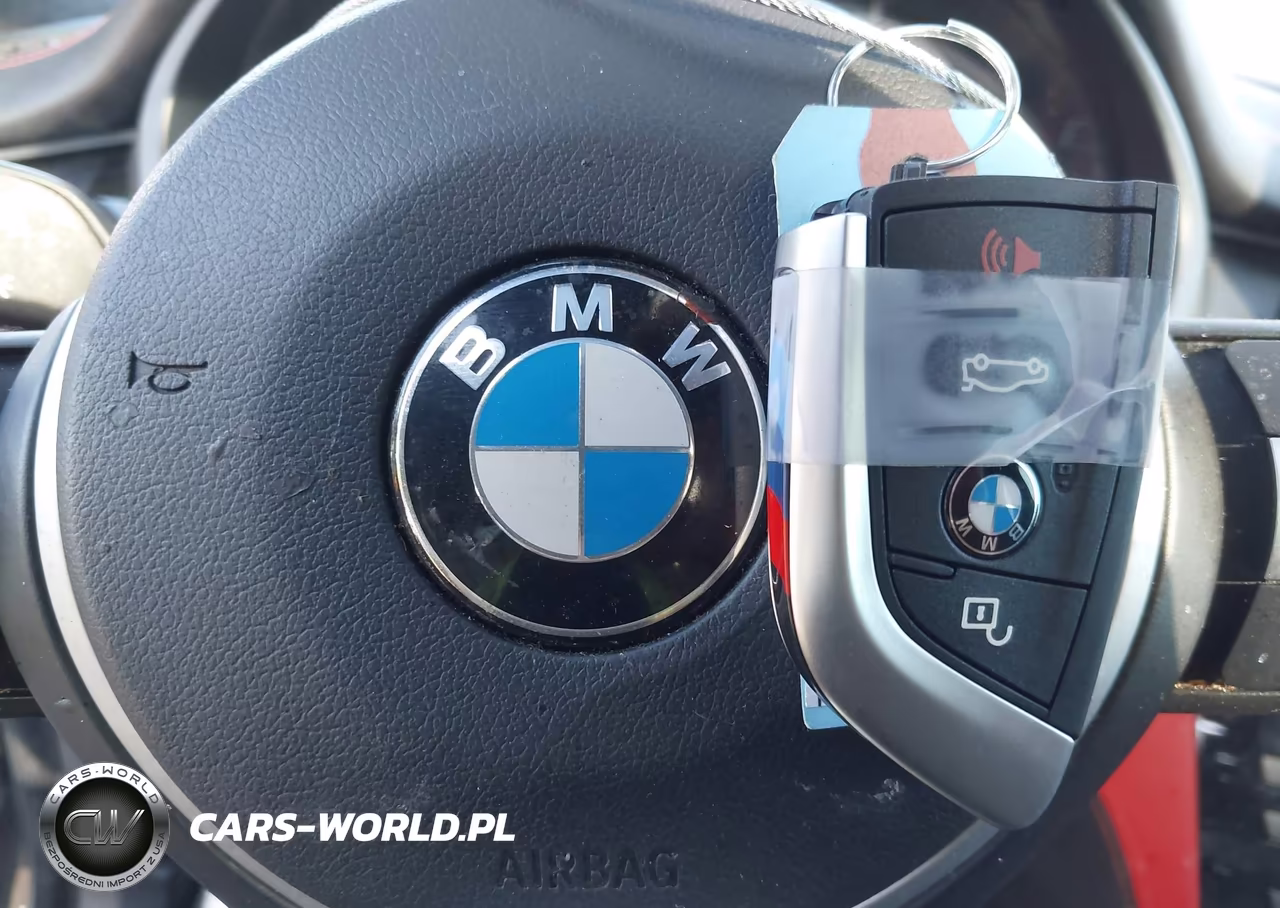 2018 BMW X5 M VIN:5YMKT6C52J0X21097 - 11