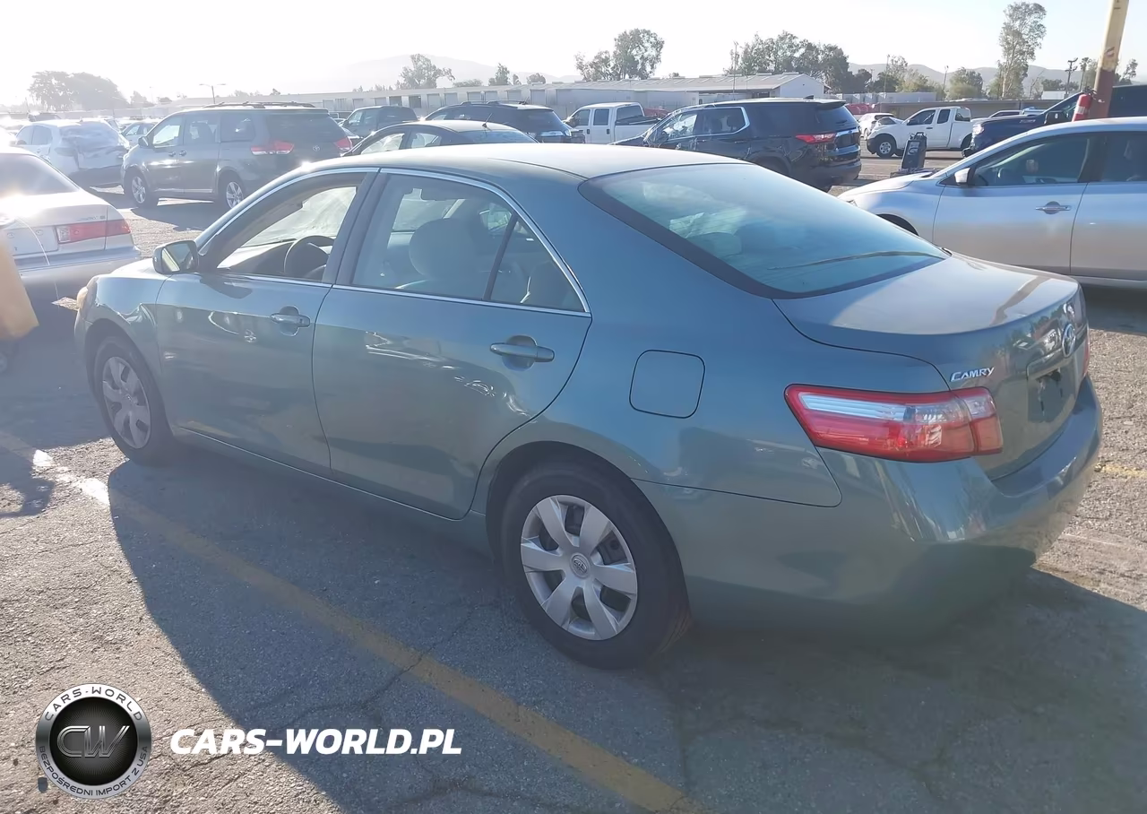 2007 Toyota Camry Le VIN:JTNBE46K173058679 - 3