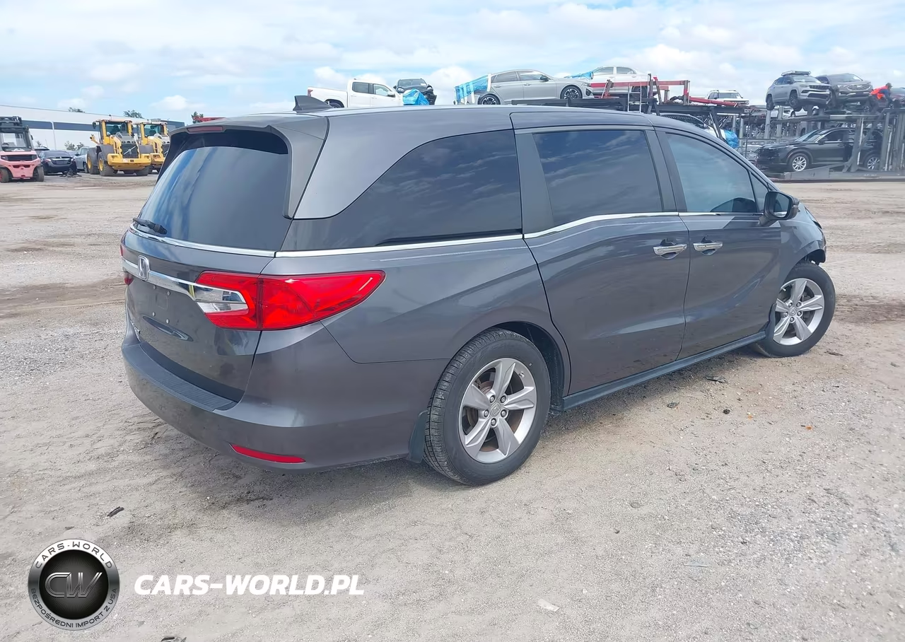 2018 Honda Odyssey Ex-L VIN:5FNRL6H76JB102098 - 4