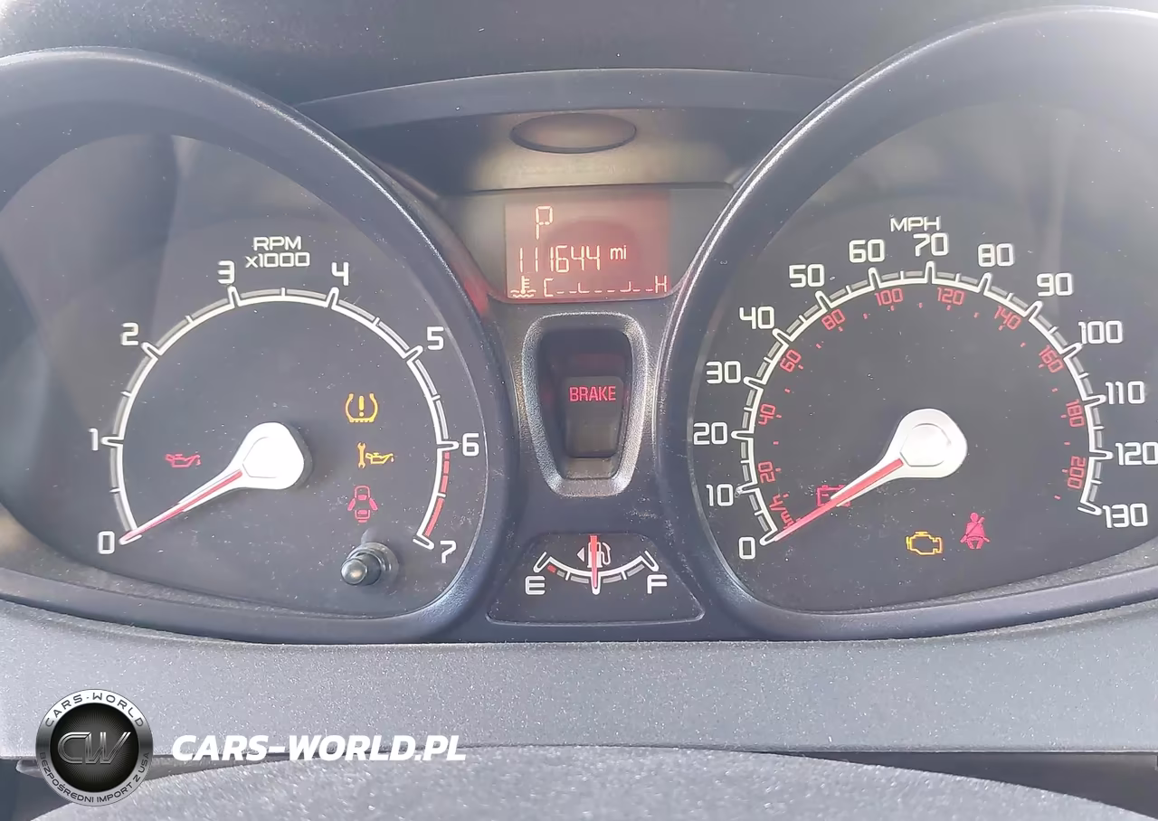 2013 Ford Fiesta S VIN:3FADP4AJ8DM225951 - 7