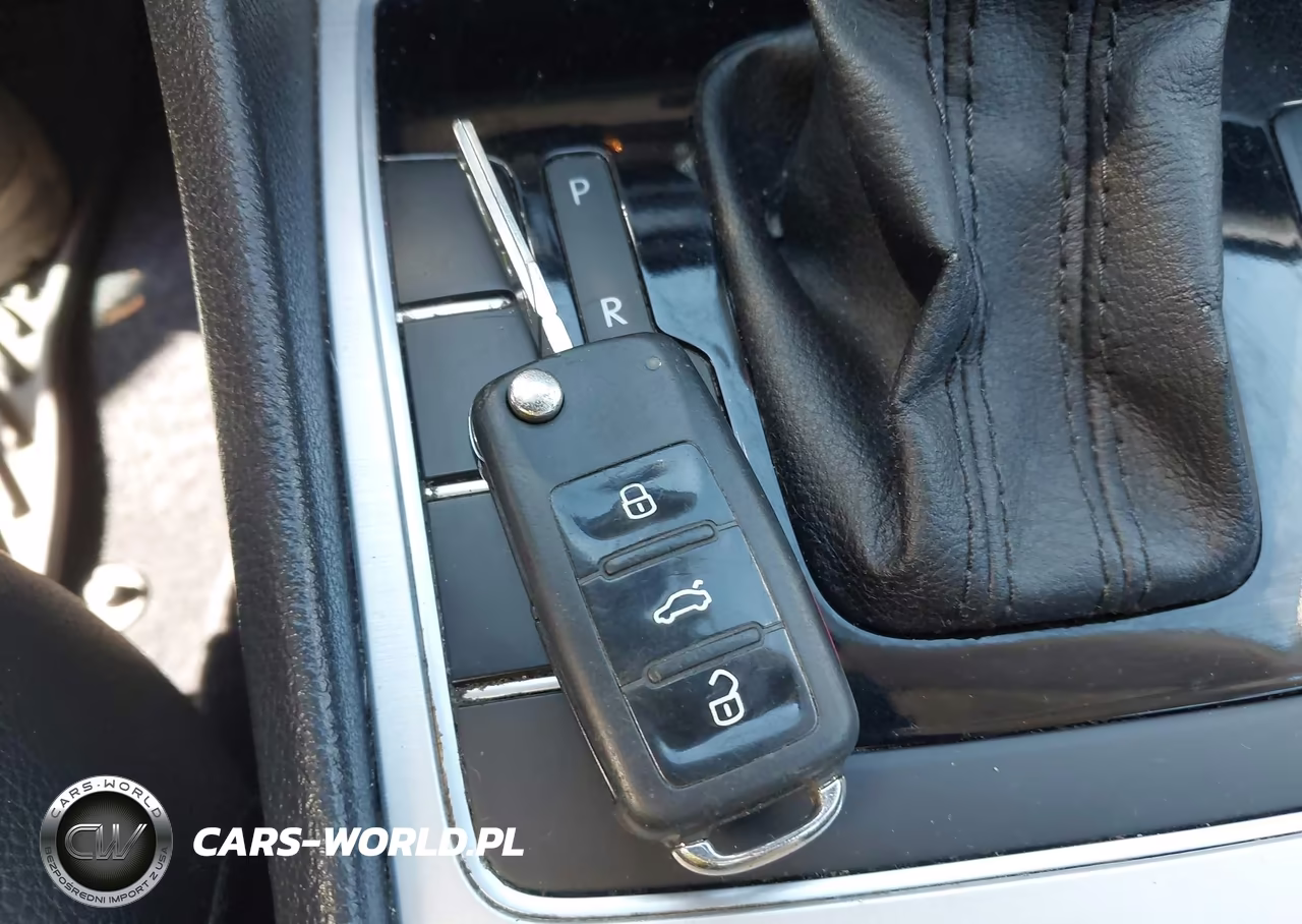 2012 Volkswagen Passat 2.5L Se VIN:1VWBP7A36CC104952 - 11