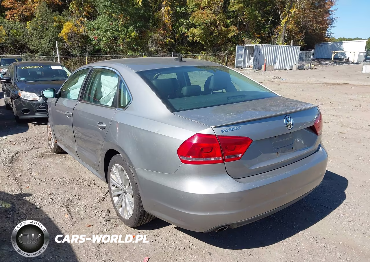 2012 Volkswagen Passat 2.5L Se VIN:1VWBP7A36CC104952 - 3