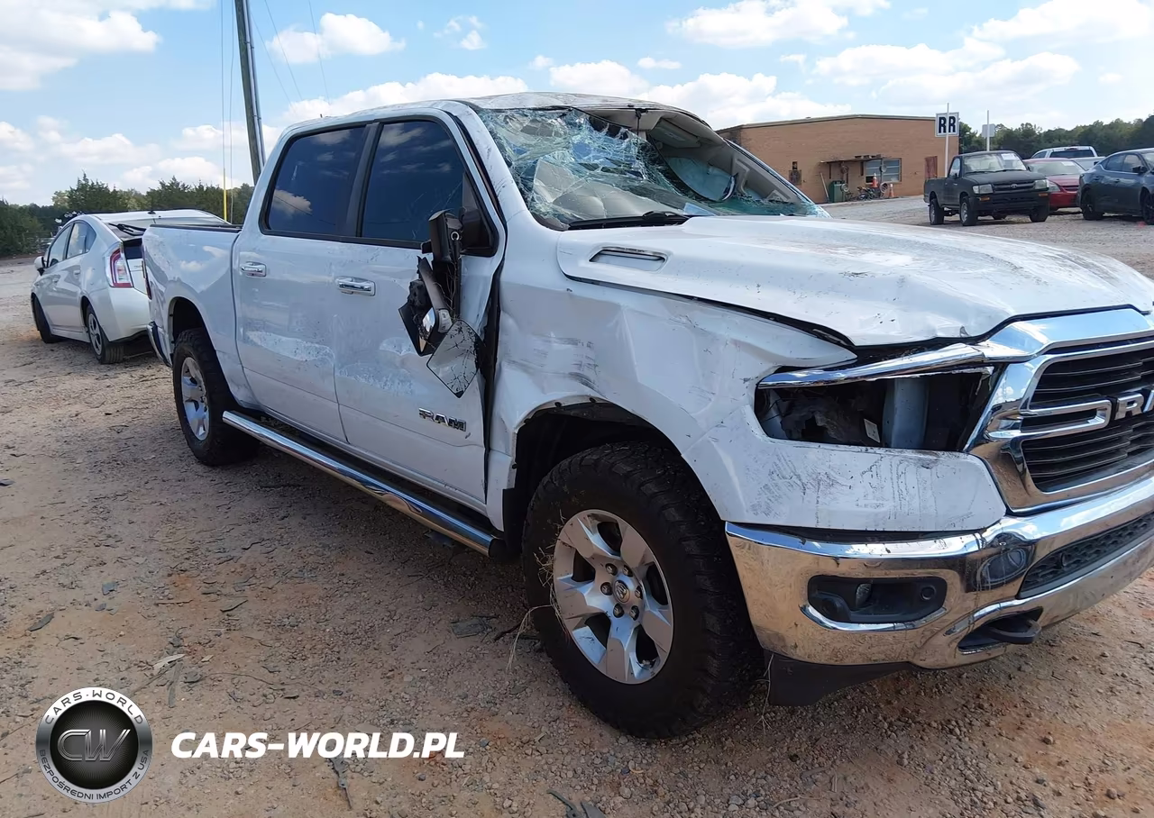 2020 Ram 1500 Big Horn 4X4 5'7 Box VIN:1C6SRFFT9LN306907 - 1