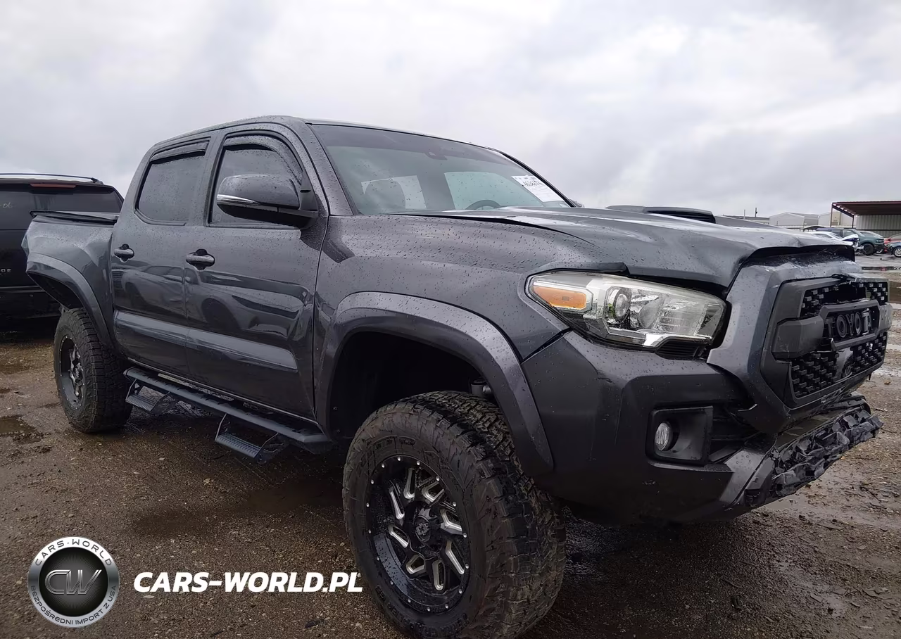 2018 Toyota Tacoma Trd Sport VIN:3TMAZ5CN5JM070445 - 14